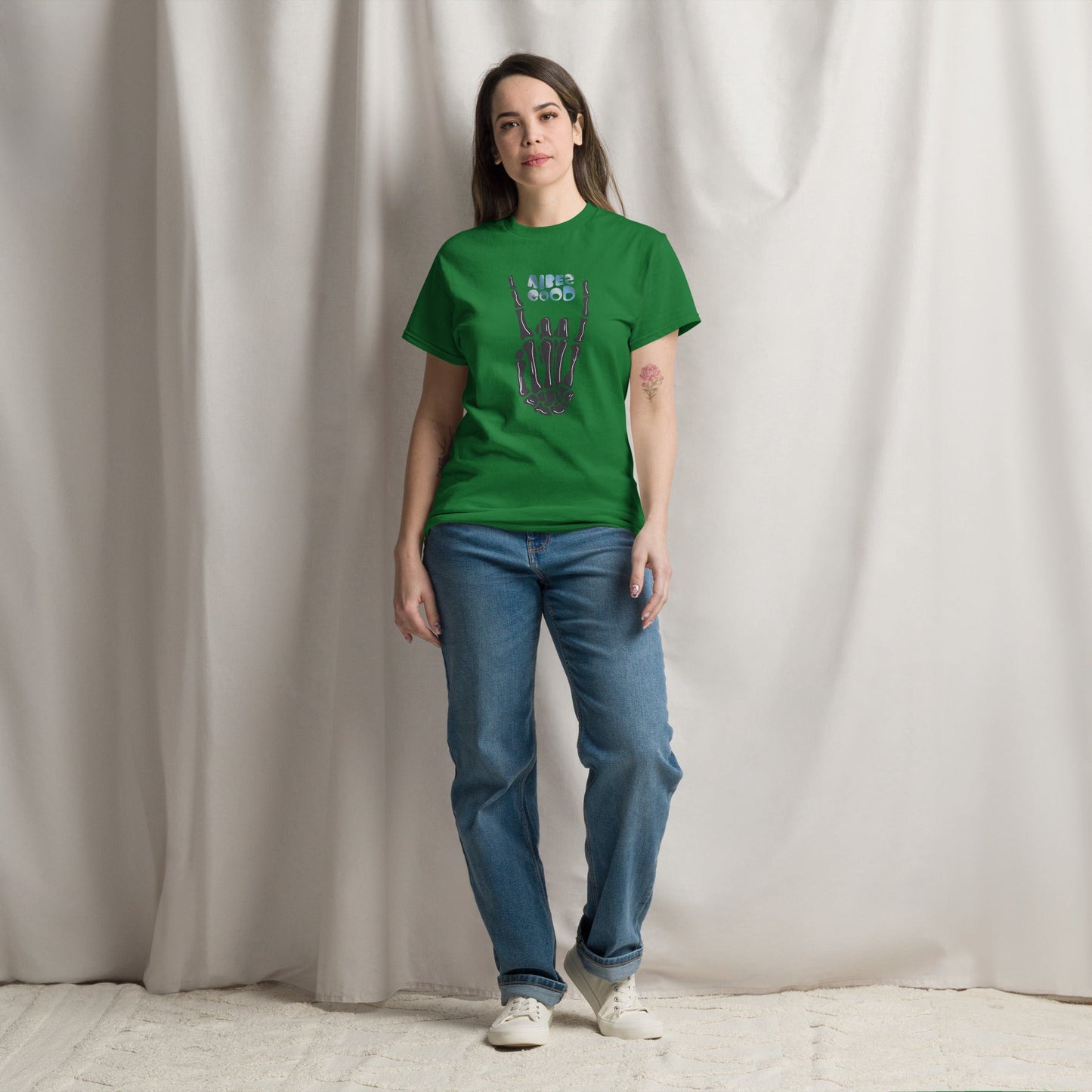 Tshirts - Unisex classic tee good vibes - Retro Ravers - t-shirt