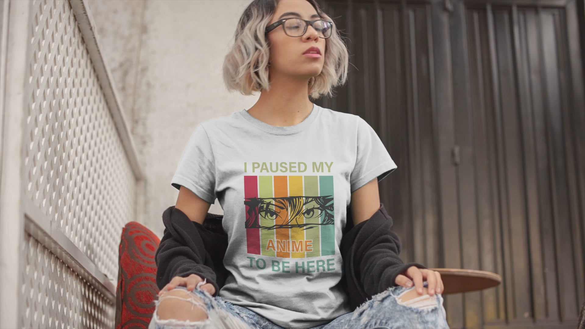 t-shirt-video-featuring-an-edgy-woman-with-glasses-13022